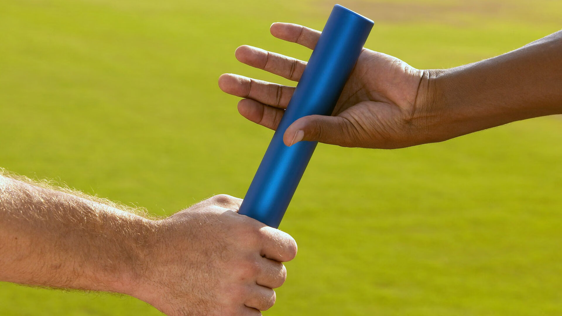 互联网+足球深度融合，推动行业与新兴技术的深度对接，互联网+体育