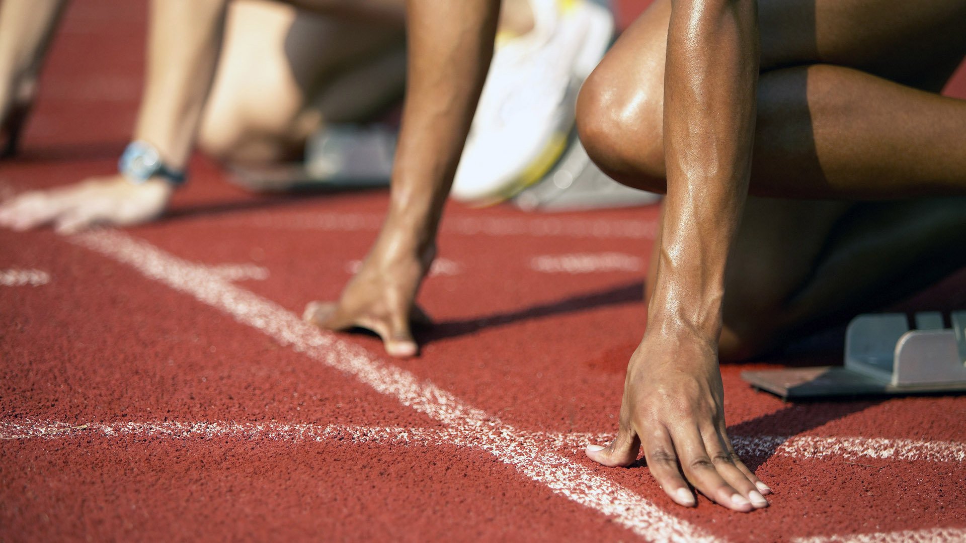 基层足球发展动力不足，足球不足的地方